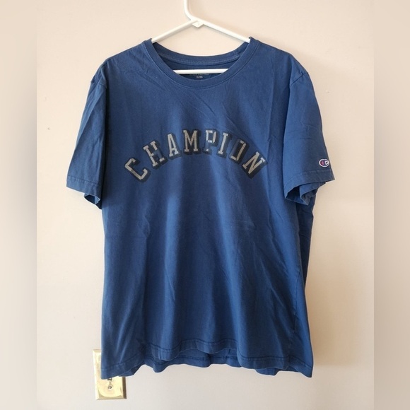 Champion Other - Mens Champion shirt size xl